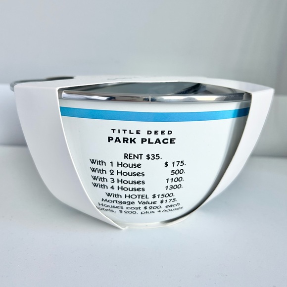 Hasbro Set of 3 Porcelain Enamel Nesting Snack Bowls Monopoly Game Design NEW - Picture 4 of 8
